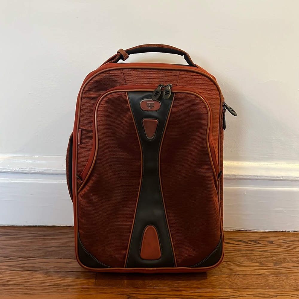 Tumi T-tech carry on suitcase
